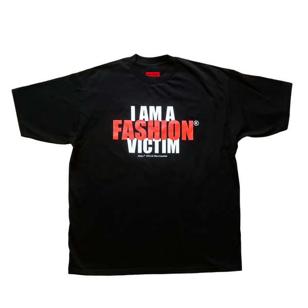 I AM A FASHION VICTIM T-Shirt